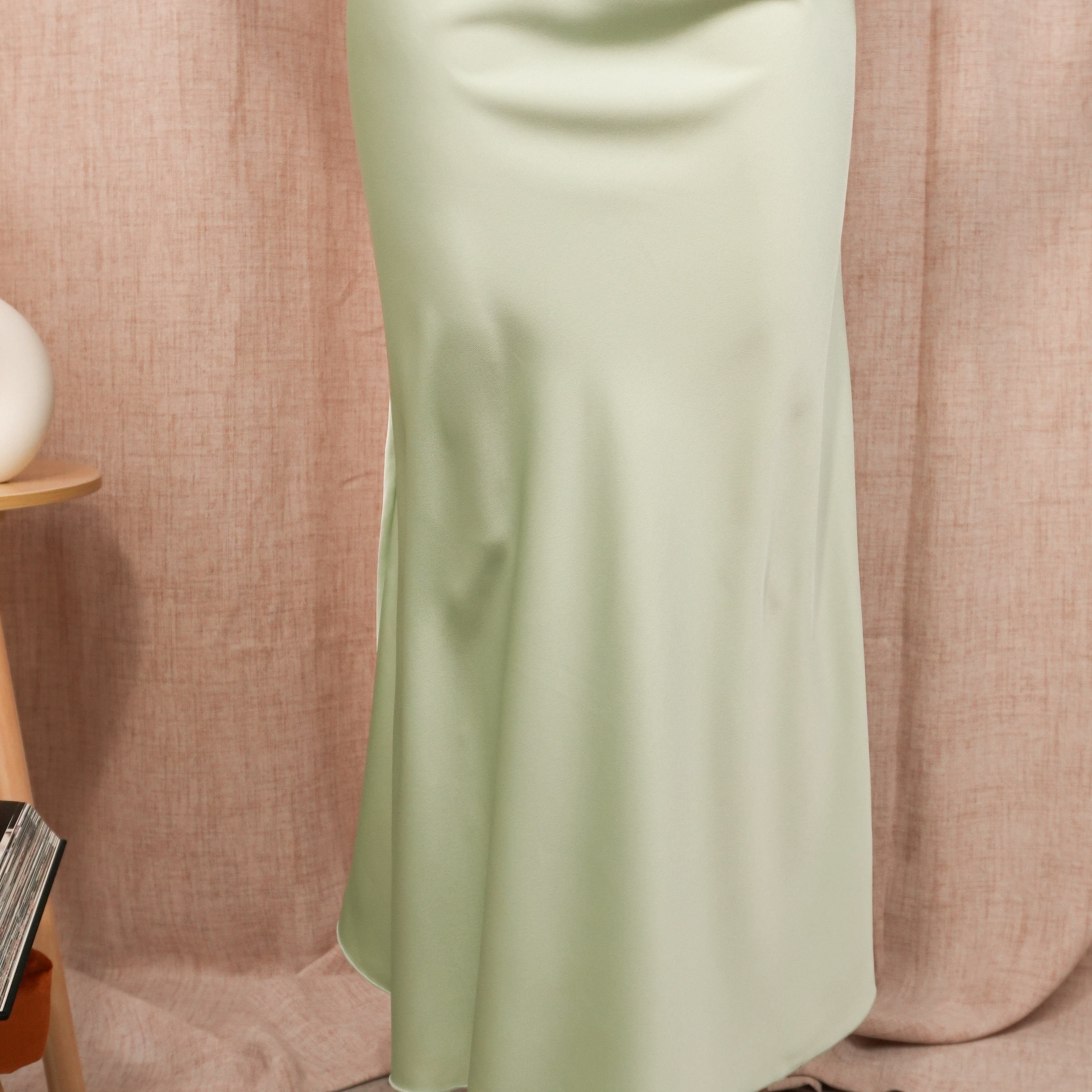 Gonna Satin Magnolia